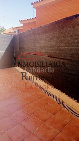 Foto d37617a6-14cd-488e-82c9-211c3a6c15b3. Casa amb calefacció a Yuncler