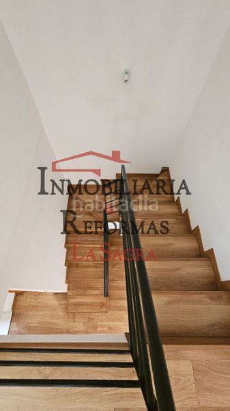 Foto e0faf68b-cde0-429a-8c9f-6aff8a8e1ee7. Casa amb calefacció a Yuncler