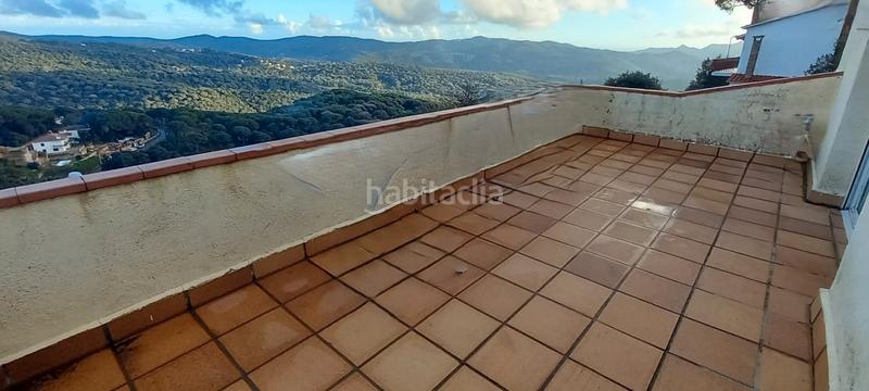Foto f73fffe9-dd6b-4fdd-9ad8-e5fa3178cb0a. Chalet amplio chalet en zona tranquila con vistas espectaculares en Dosrius