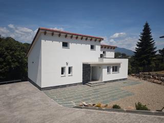 Xalet a Sant Pere de Vilamajor. Vivienda moderna a estrenar en can vila – sant pere de vilamajor