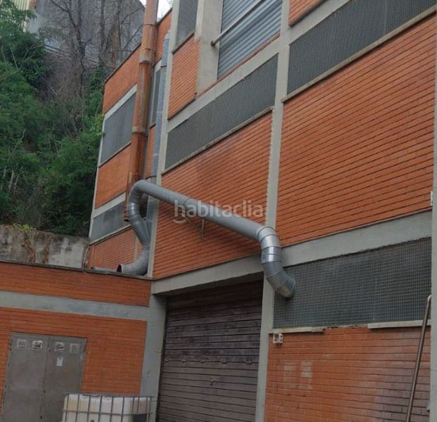 Foto 934a7992-1f39-4c0e-87f8-17bfbb8943d6. Nau industrial a Centre Granollers