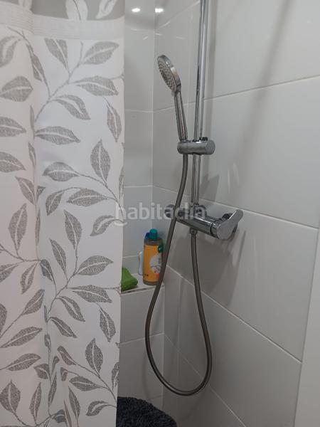 Foto 6688aeac-9655-4de7-9c73-079d9f9cdbbc. Local comercial local con inquilino, ideal para inversores, alta rentabilidad en Sant Boi de Llobregat