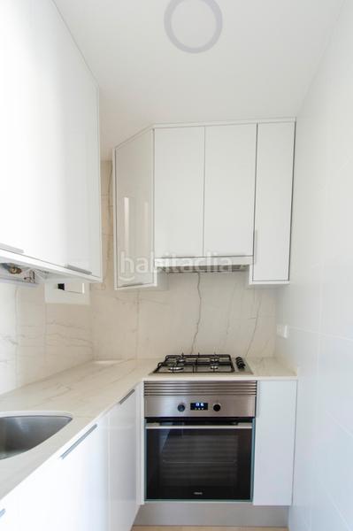 Foto d4e9fd48-b782-441b-98c1-819e9f46502f. Alquiler piso apartamento de 2 habitaciones playa en Castelldefels