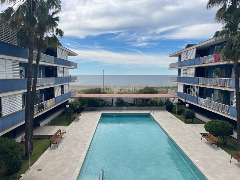 Foto e8be9368-e89a-4d59-b88b-8e331ce47936. Alquiler piso en passeig marítim 22 piso con vistas al mar en Castelldefels