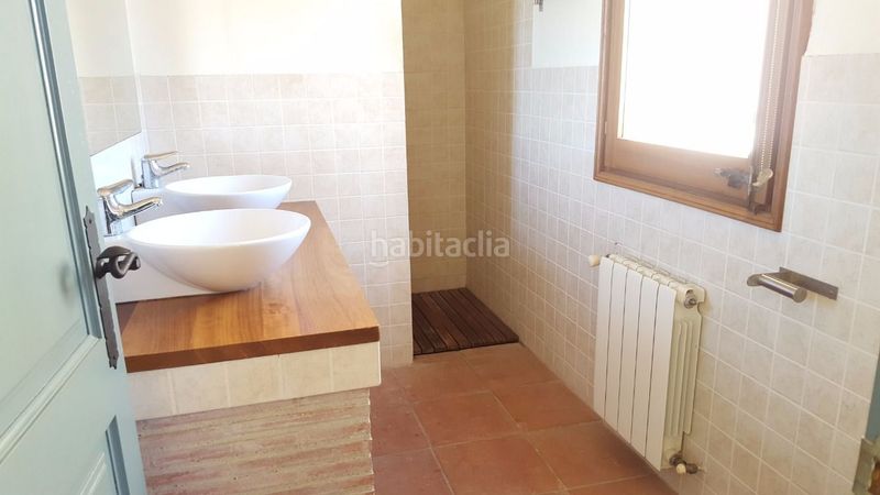 Foto 966becf2-c310-4e32-9ba3-bd9ebe683069. Casa adosada exclusiva casa en nucleo urbano de 160m con piscina en Palafrugell