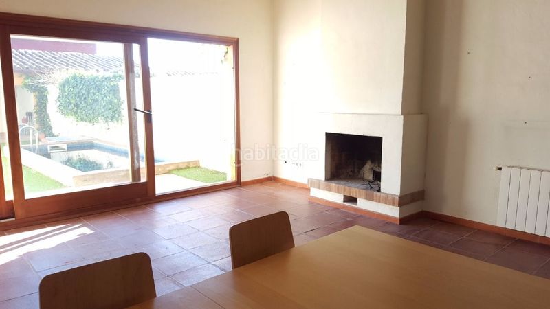 Foto ddc04dd8-a04d-42a6-a7e7-3bd39d2378b8. Casa adosada exclusiva casa en nucleo urbano de 160m con piscina en Palafrugell