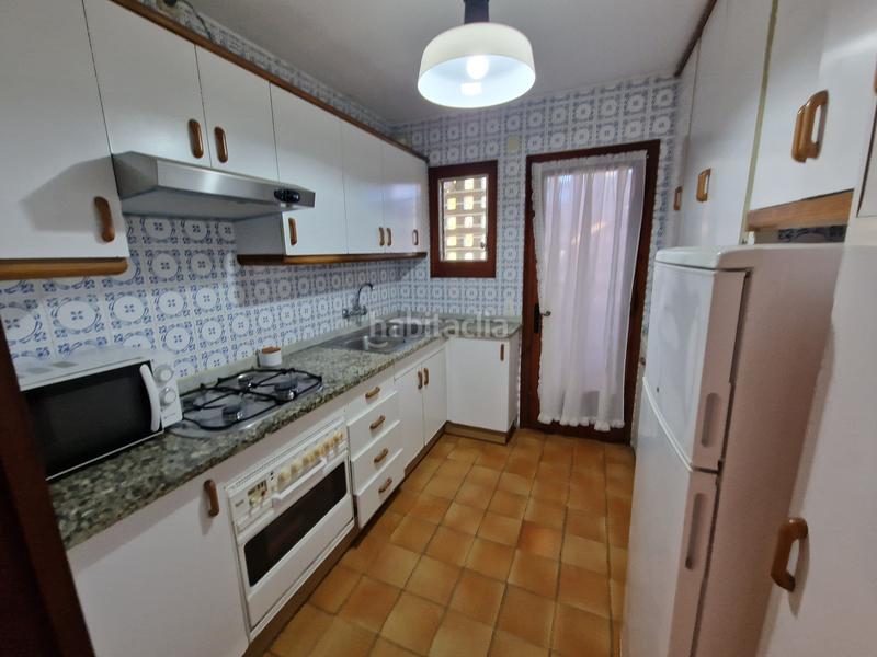 Foto d77e4af5-70bb-4961-ae44-c104400e75f5. Alquiler ático en Calella de Palafrugell