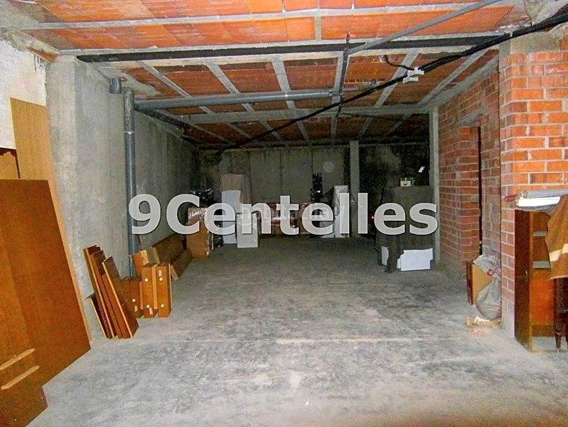 Foto ba2dc1c1-04cd-4d15-b817-765b948dd698. Lloguer local comercial a Centelles