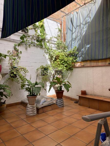 Foto 3c5226c4-fb9c-4618-9f29-8d1187ddde23. Edifici a Centre Santa Coloma de Gramenet