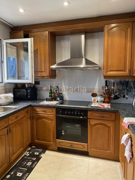 Foto 980cd8e2-0b0b-48d7-b18b-7dc32b7a96a8. Edifici a Centre Santa Coloma de Gramenet