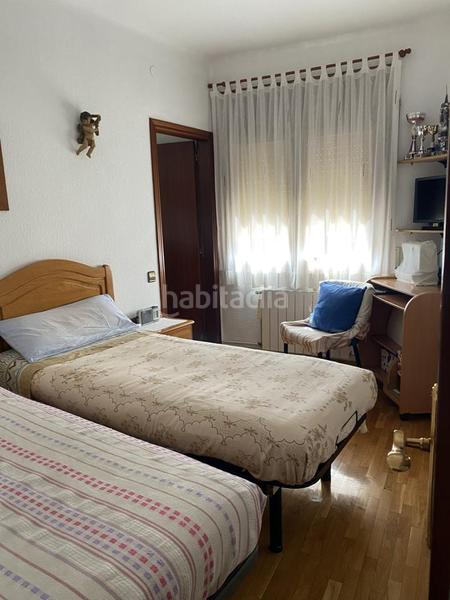 Foto c714b39a-11d4-4603-b967-cc9702394438. Edifici a Centre Santa Coloma de Gramenet