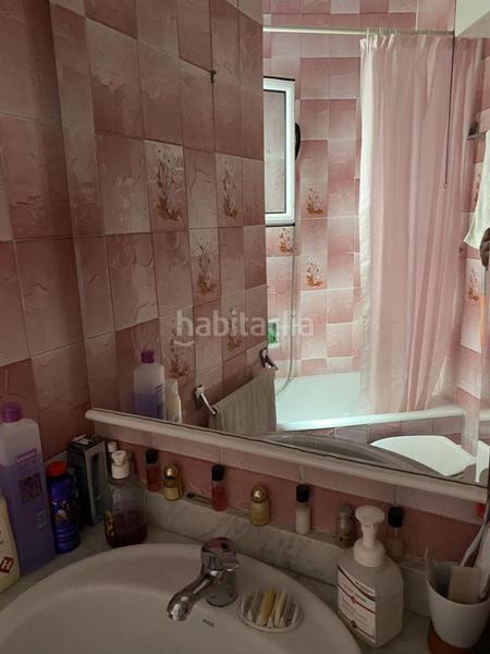 Foto c7f09b3b-12e7-4c70-8b2f-84fbbbb53929. Edifici a Centre Santa Coloma de Gramenet