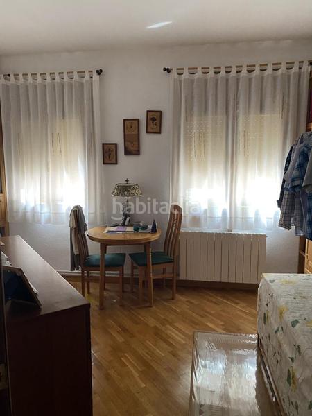 Foto deb7d641-467a-4572-b8f5-7a6a8dc500e4. Edifici a Centre Santa Coloma de Gramenet