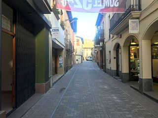 Lloguer Local Comercial a Aiguafreda. Local comercial en el centro de aiguafreda
