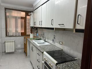 Appartement à Centelles. Piso centrico  en centelles