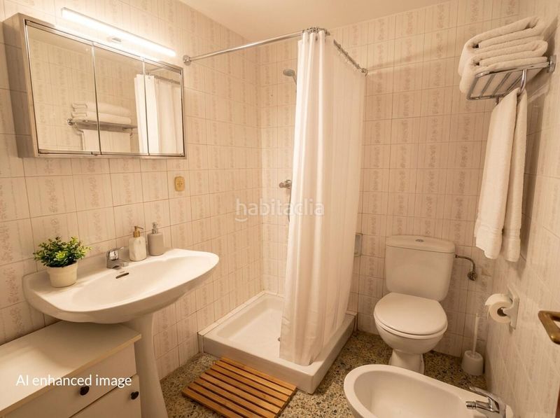 Foto 5d705e21-0b80-45b7-af0f-ef052f5b9775. Casa amb aparcament a Centelles