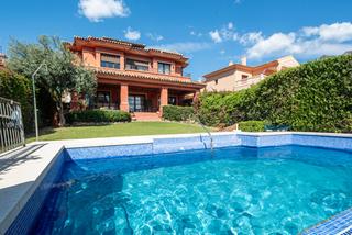 Casa a Valdeolletas - Las Cancelas - Xarblanca. Chalet independiente en xarblanca, marbella