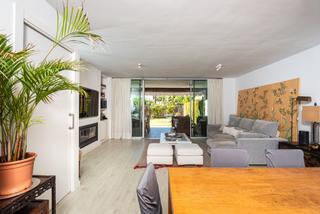 Maison jumelée à Lomas de Marbella Club. Adosada en jardines de doña maria, milla de oro