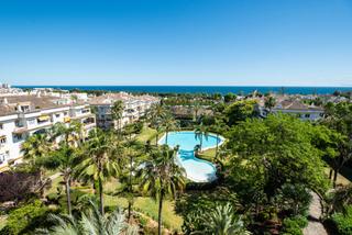 Penthouse in La Carolina - Guadalpín. Ático-dúplex en milla de oro - marbella club
