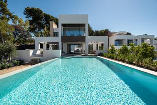 Casa a La Merced. Lujosa villa de obra nueva en marbella ciudad