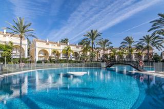 Casa adossada  Lugar urbanizacion bahia marbella. Casa adosada en dunas de bahia marbella