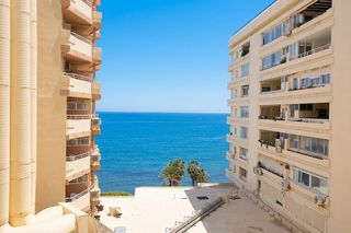 Apartament a Playa Bajadilla - Puertos. Apartamento con vistas al mar en el paseo marítimo