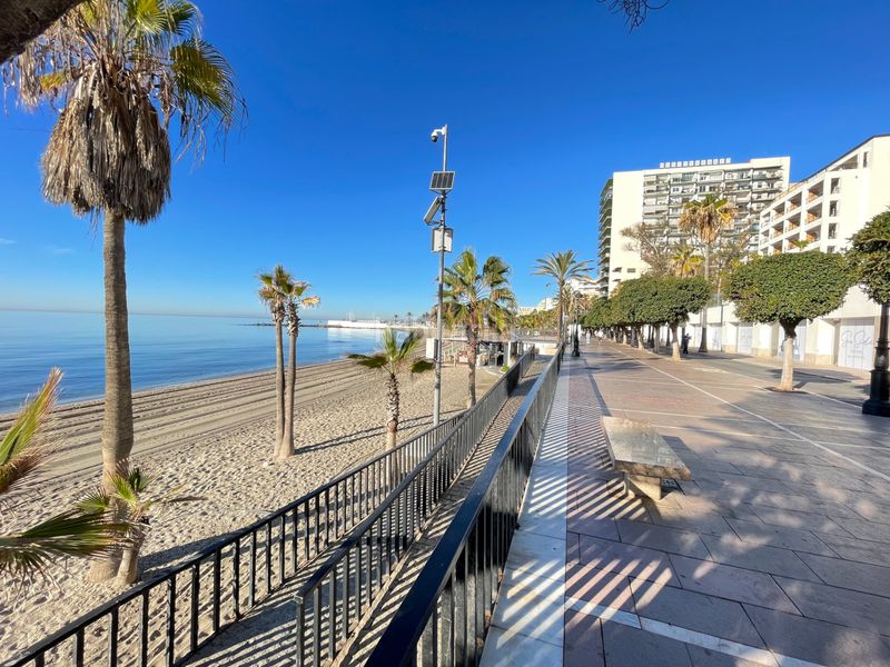 Foto c81d0acc-2771-4534-9966-8f7a68f7c504. Apartament amb calefacció aparcament piscina a Playa Bajadilla - Puertos Marbella