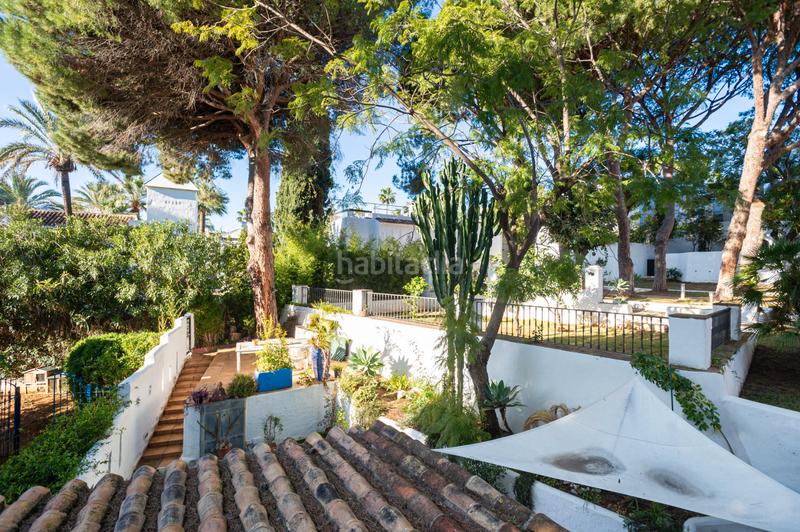 Foto 8d7fbdac-2e1f-43fd-a31e-7aa6664deb9a. Casa aparellada amb xemeneia calefacció piscina a Marbella