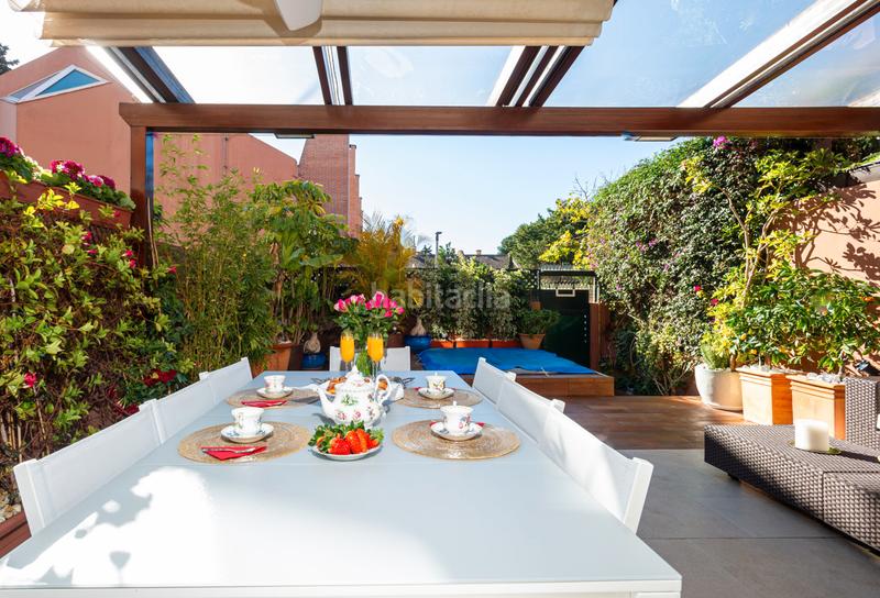 Foto 24f915aa-9000-42c4-8edb-ddf273707788. Maison jumelée avec cheminée parking piscine dans bahía de Marbella Marbella