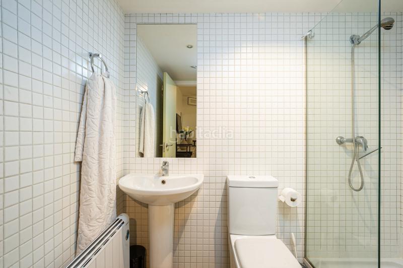 Foto bd0472e0-ff19-47e7-8adf-aba928244663. Maison jumelée avec cheminée parking piscine dans bahía de Marbella Marbella