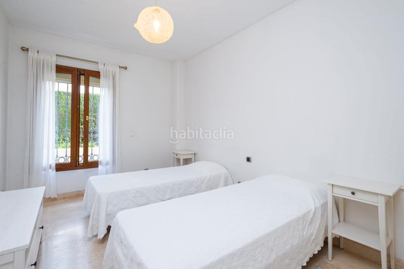 Foto 73995cff-4c3a-46bb-b30e-e52e6a987f63. Planta baja apartamento en nagüeles, -milla oro en Marbella