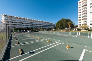 Aparcament cotxe a Calahonda. Garaje en calahonda playa