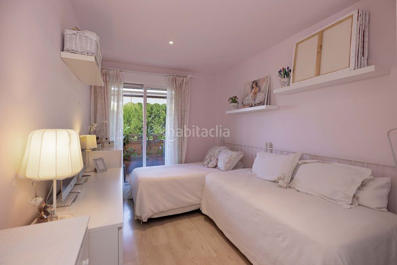 Foto 593bd62c-a5ce-4a7e-a79a-1a7aa916c288. Pis amb calefacció aparcament piscina a La Carolina - Guadalpín Marbella