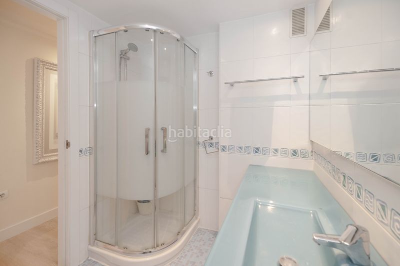 Foto 7e5b61c8-cce9-441a-8014-fa63f553bd69. Pis amb calefacció aparcament piscina a La Carolina - Guadalpín Marbella