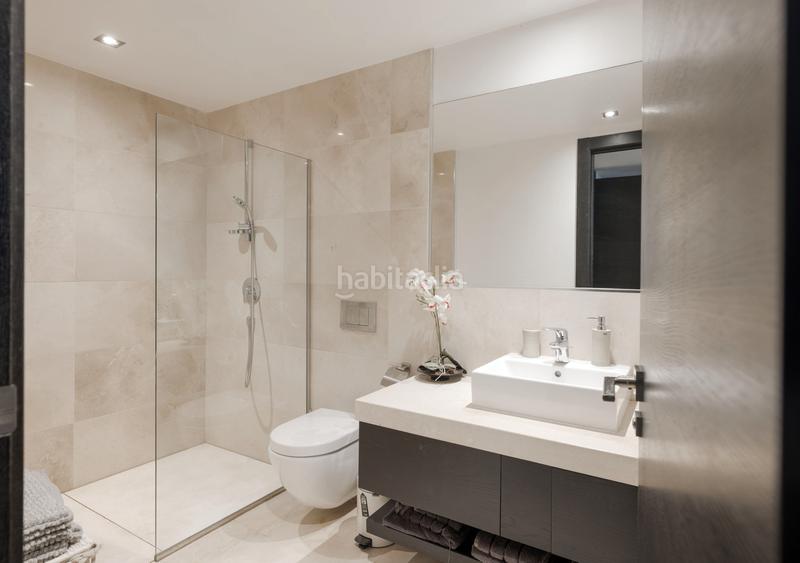 Foto 06fcc654-6b62-4849-87db-9fcd926339d9. Xalet amb calefacció aparcament piscina a lomas de Marbella club Marbella