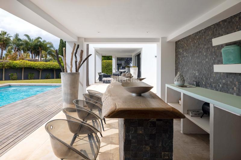 Foto 27e71944-d28f-414b-94fe-f3c505fb9cf4. Xalet amb calefacció aparcament piscina a lomas de Marbella club Marbella