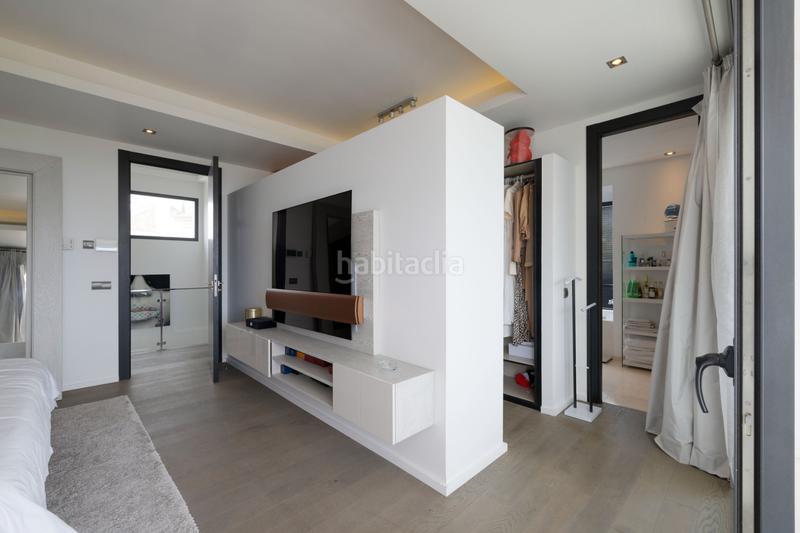 Foto 4d18387b-df8f-4bae-a336-94c86846ecac. Xalet amb calefacció aparcament piscina a lomas de Marbella club Marbella