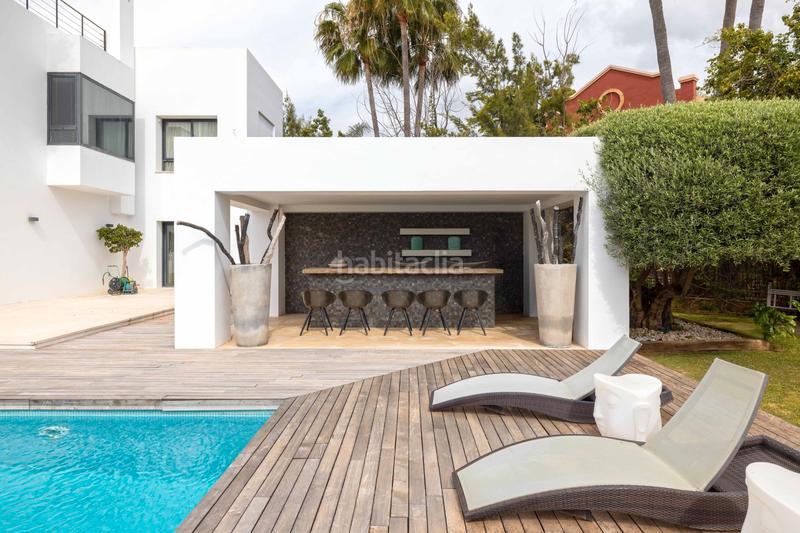 Foto a26a6165-f662-4ba3-b52f-e2340a31c5b7. Xalet amb calefacció aparcament piscina a lomas de Marbella club Marbella