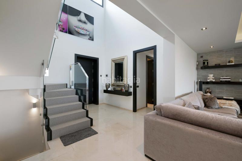 Foto ed7f33b6-78ec-4725-adfd-669b08a13cce. Xalet amb calefacció aparcament piscina a lomas de Marbella club Marbella