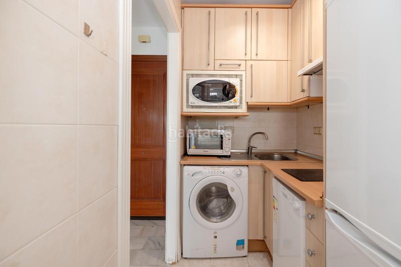 Foto 1c43640b-6d68-420e-bdb0-beedc7a7a30f. Piso apartamento con vistas en segunda línea de playa en Marbella