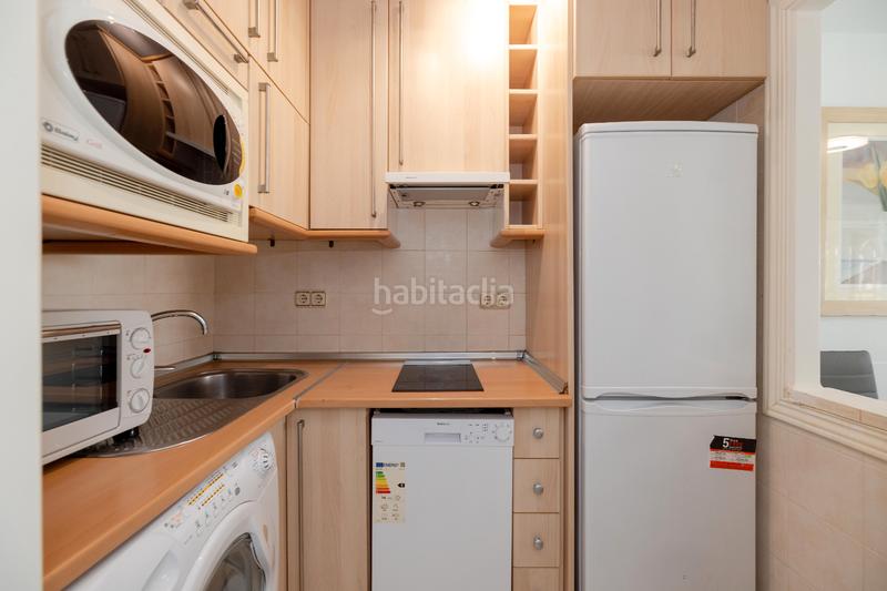 Foto 34afcfde-bf5c-4cd2-bca0-b331d2321949. Piso apartamento con vistas en segunda línea de playa en Marbella