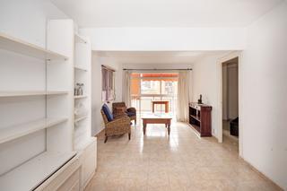 Piso en Ricardo Soriano. Apartamento en marbella ciudad