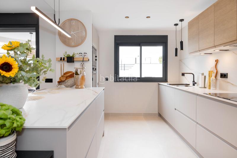 Foto c0055a2a-c7c8-4b47-a2a1-f1af5e70c8d9. Appartement mit heizung parking pool in Ricardo Soriano Marbella