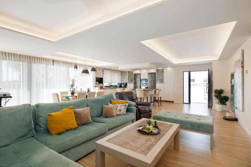 Foto 088e2ecd-488a-47da-bb92-49932da46d49. Chalet avec chauffage parking piscine dans Valdeolletas - Las Cancelas - Xarblanca Marbella