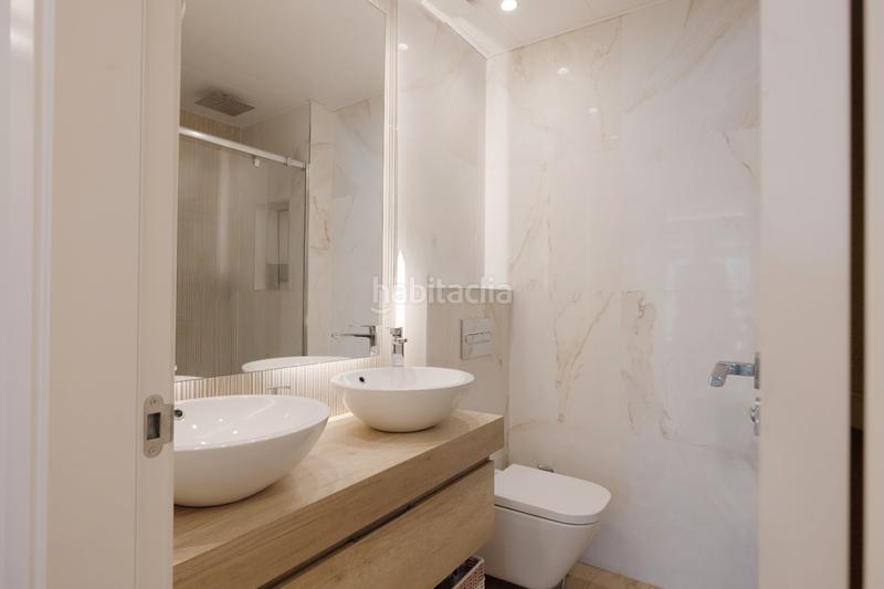 Foto 3cd69de7-b213-4a1e-99b9-69a1e303ef93. Chalet avec chauffage parking piscine dans Valdeolletas - Las Cancelas - Xarblanca Marbella