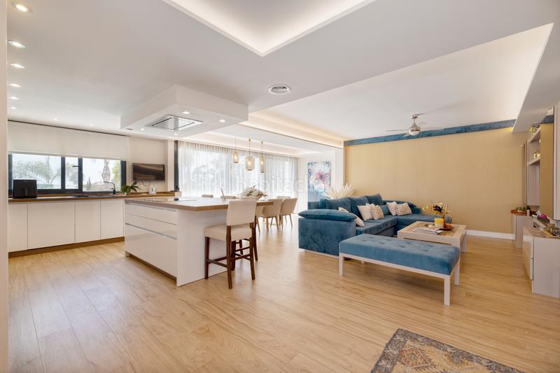 Foto 984bc284-0666-4591-a833-4470ae1accc8. Chalet avec chauffage parking piscine dans Valdeolletas - Las Cancelas - Xarblanca Marbella