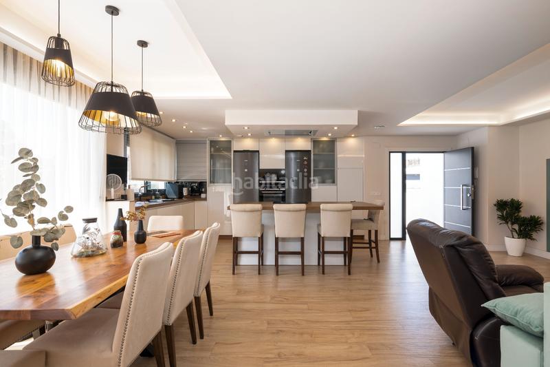 Foto b9deaa2d-15e9-43eb-b48c-036c4c457ecc. Chalet avec chauffage parking piscine dans Valdeolletas - Las Cancelas - Xarblanca Marbella