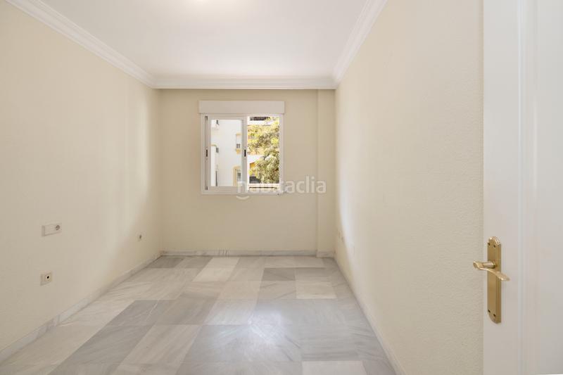 Foto 1b309a30-8dc0-46d5-950f-97be8f99e4c3. Appartement avec parking piscine dans La Carolina - Guadalpín Marbella