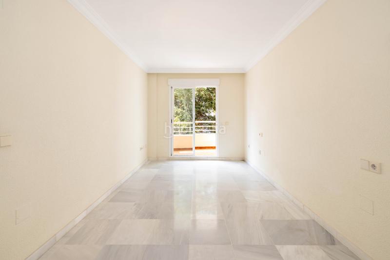 Foto 6cb5f439-f2d5-47cd-a8bd-e62dc440eefd. Appartement avec parking piscine dans La Carolina - Guadalpín Marbella