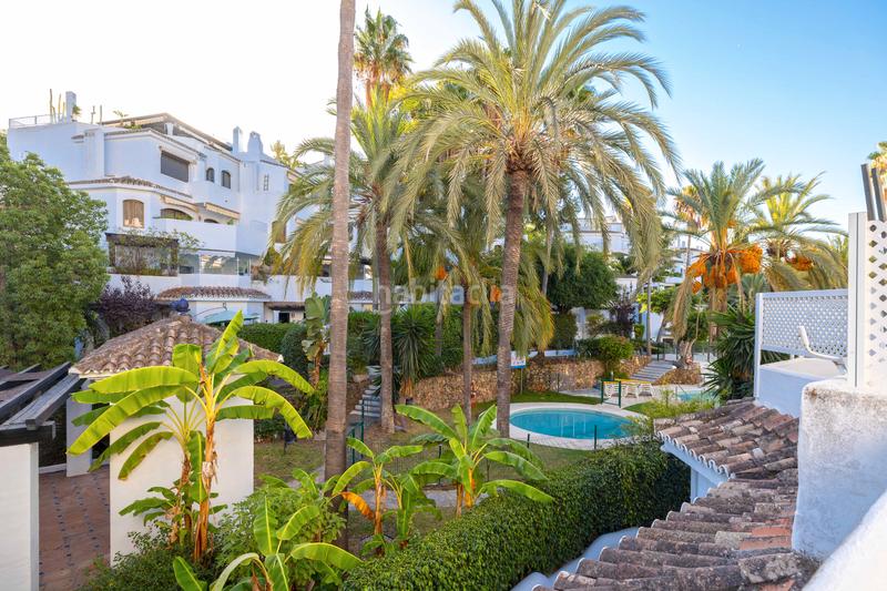 Foto 1f4174d8-b894-4fc3-be39-7a34e0be48d1. Appartement avec cheminée chauffage piscine dans Real de Zaragoza Marbella